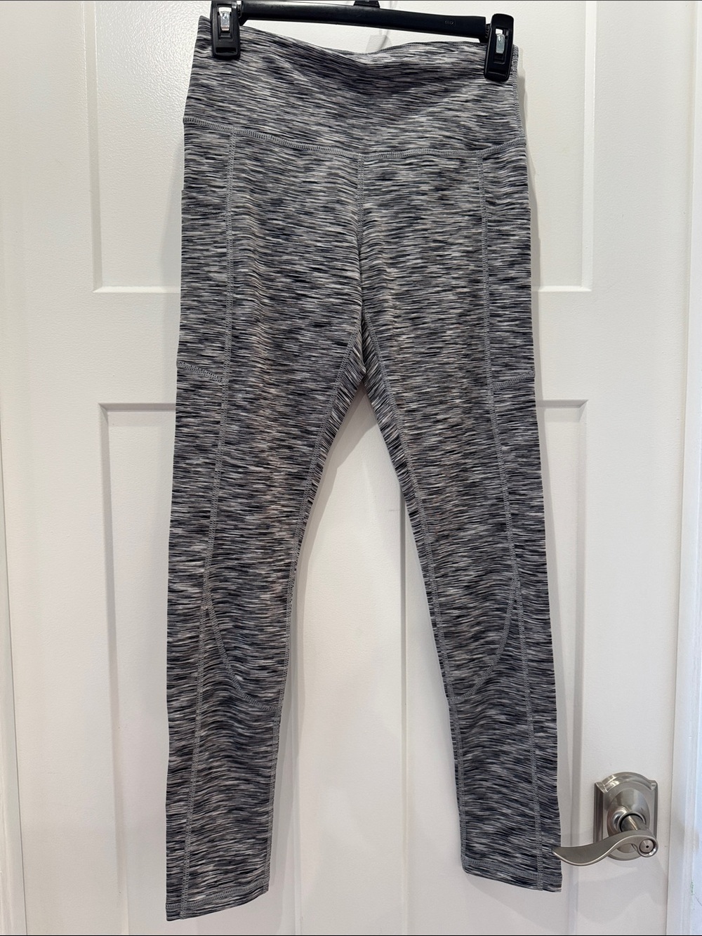 Hofi Women’s Grey Marled Active Leggings Size Small
